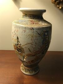 Chinese vase (pair)