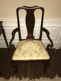 Kittinger Queen Anne arm chair