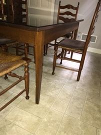 Side view of kitchen table