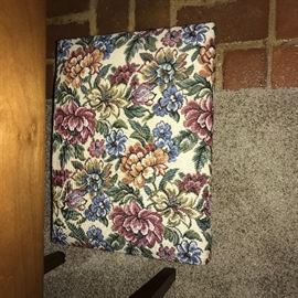 Upholstered stool 