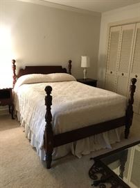 Queen Anne Cherry bed
