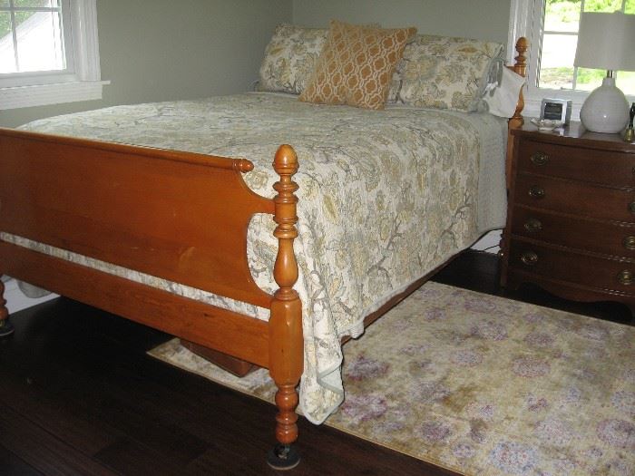 maple full size bed