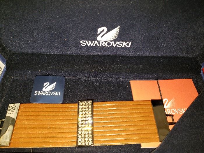 NEW in box Swarovski bracelet  with certificate