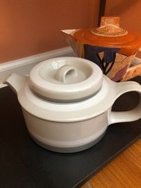 Arabia Finland Salla Teapot with Infuser Mid-Century Scandinavian Art Pottery