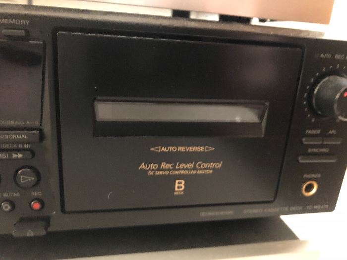 Sony Dual Auto Reverse cassette deck
