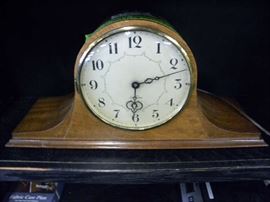 Mantel Clock