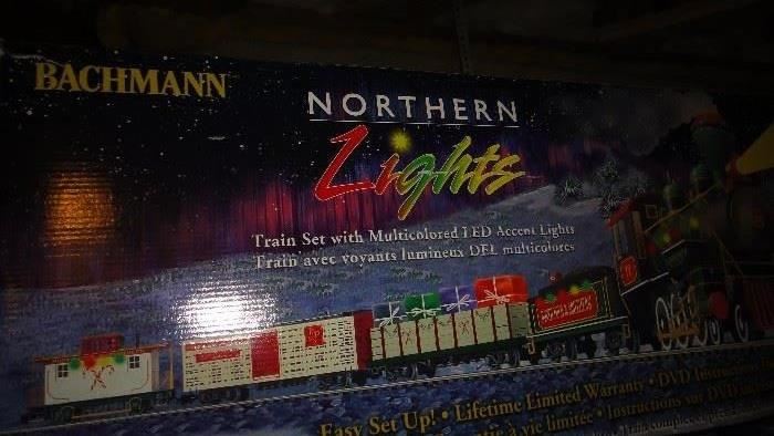 Bachmann Northern Lights Train Set 