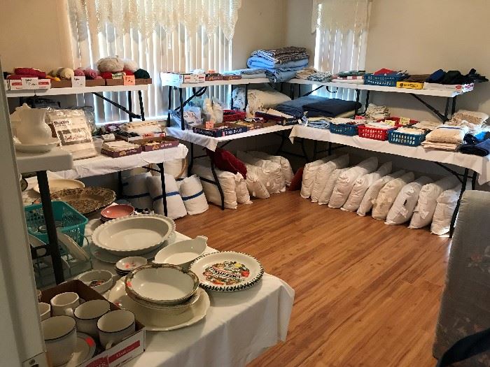 LINENS , SEWING & KITCHEN ITEMS