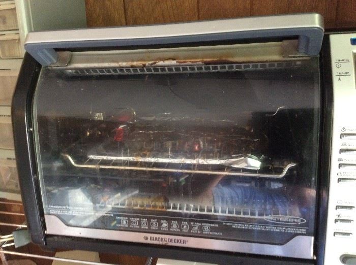 Black & Decker Toaster oven, rotisserie, oven,