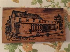 Vintage Wood souvenir