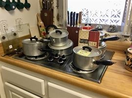 Wearever 1946 set with brochure