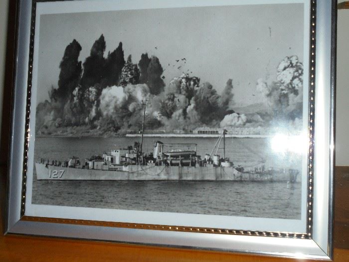 Framed picture of US destroyer 