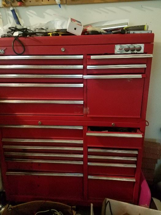 TOOLBOX IN GREAT CONDITION
