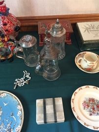 Crystal intaglio cut lidded beer stiens