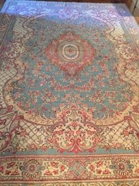 Leg approx 12x14’ Oriental Rug