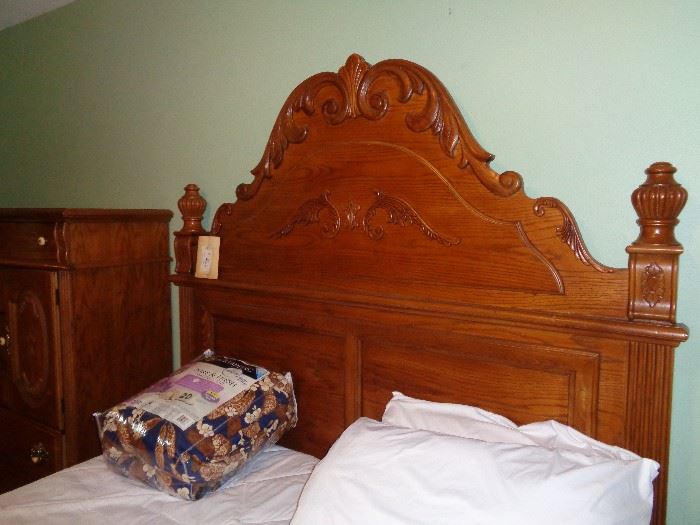 queen bed, nice mattress