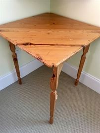 Drop-corner (4 leg) table, 24” square
