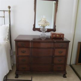 Kling Furniture Co. mahogany dresser and mirror, antique lamp