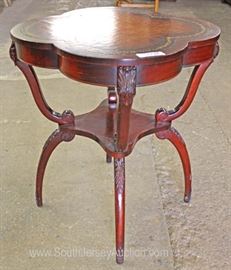Mahogany Spider Leg Leather Top Lamp Table
Located Inside – Auction Estimate $100-$200
