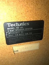 Technics Model SB-L51 3 way speaker system