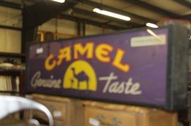 Camel Sign