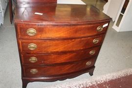 Hepplewhite Sheraton Chest