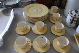 Estate Dinnerware
