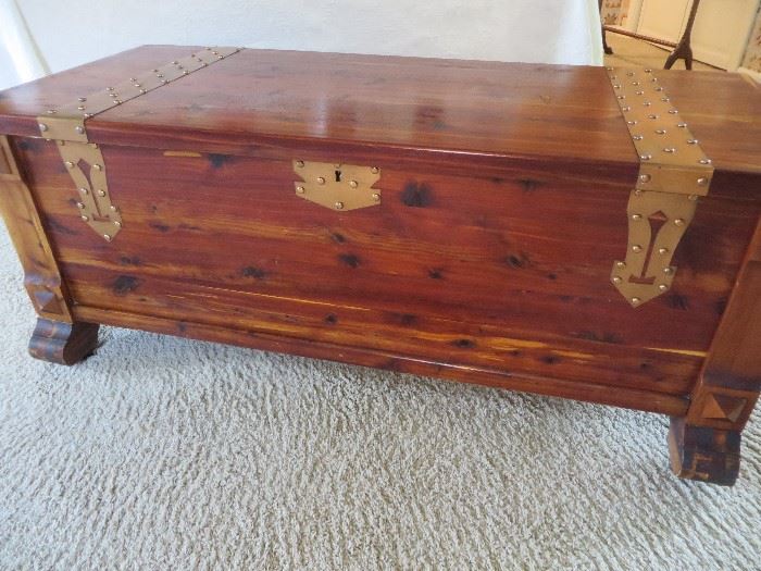 VINTAGE CEDAR CHEST WITH BRASS TONE BANDS
