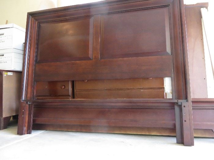 QUEEN PANEL BED (MERLOT FINISH)
SHERMAG FURNITURE COMPANY
