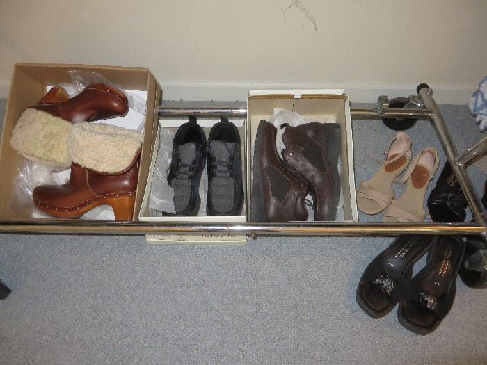 SELECTION OF SHOES AND BOOTS