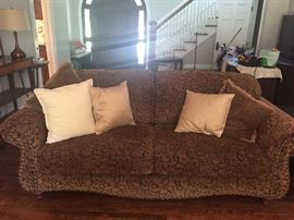 Beautiful sofa, tags still on!
