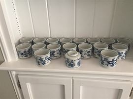 Blue Danube Blue Onion cups