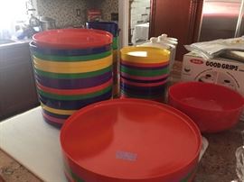 Mid Century Modern classic Vintage Retro Heller plastic stacking dishes! Very Groovy!