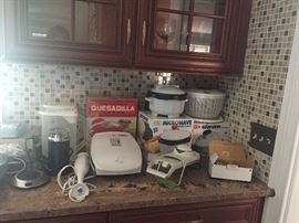 Tons of fine kitchen wares...many brand new!