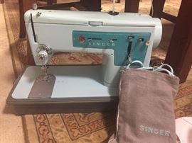 Baby Blue Vintage Retro Singer Sewing machine in mint condition!