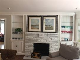 Many beautiful decorative items!!!