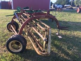 New holland side rake Model 259