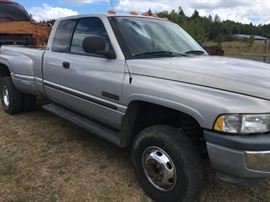 2000 Dodge Cummins Diesel 1 Ton 4x4 95 k