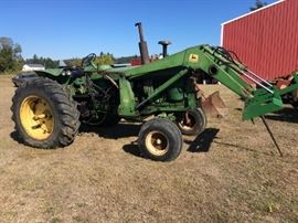 John Deere 4020