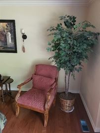 Flexsteel chair, silk ficus tree