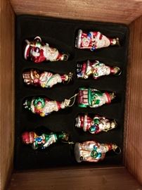 Christmas, Santa's of the world in box