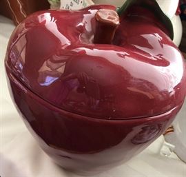 Apple Cookie Jar