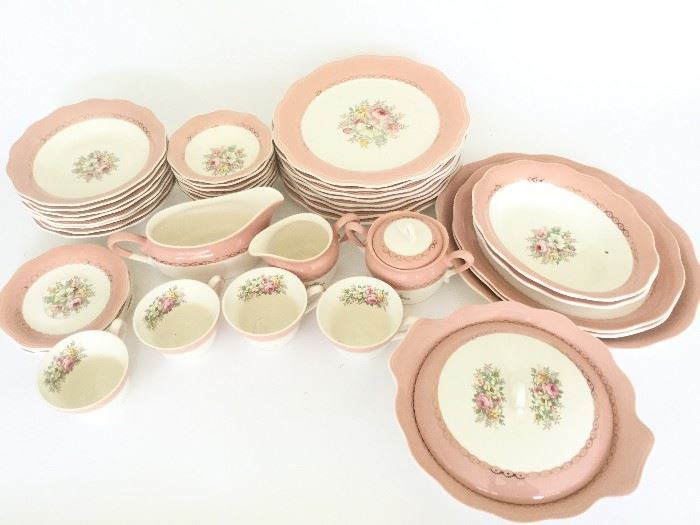 French Saxon ChinaDusty Rose Pattern - set      http://www.ctonlineauctions.com/detail.asp?id=724349