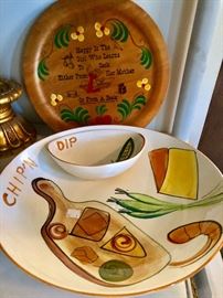 POTTERY, WOOD SIGN DECOR