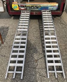 Nice Collapsible Trailer Ramps & Easy Pop Up Canopy