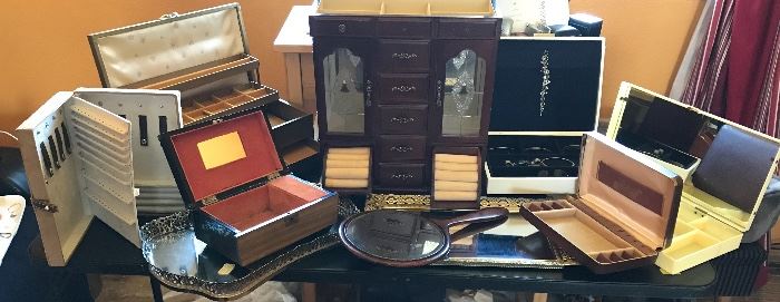 Lots of various era Jewelry boxes