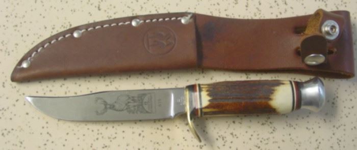 Vintage Kissing Crane Hunting Knife w/Stag Handles & Sheath - Made By Robert Klaas In Solingen Germany - Mint Condition w/Deer Portrait On Blade