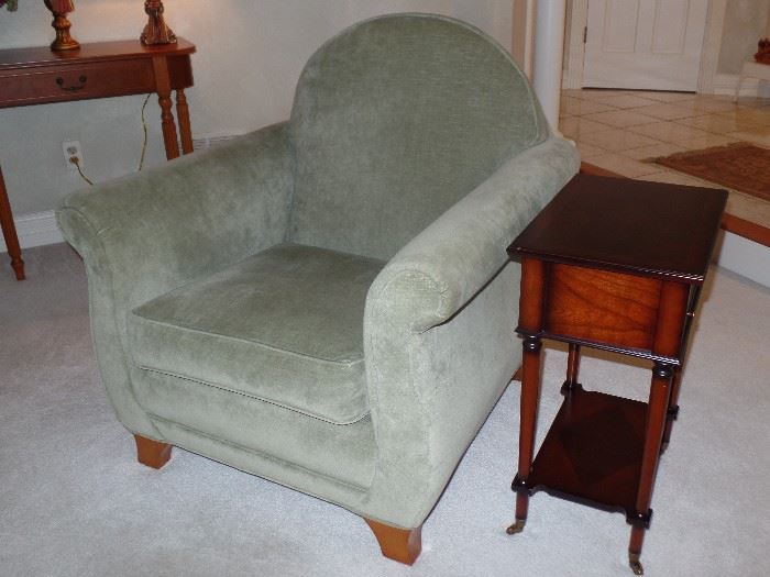 Sage green couch w/ two matching side chairs   ---Perfect Condition 