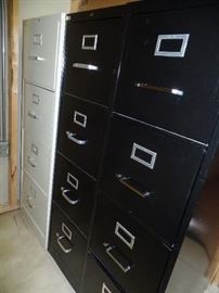 3 of 4 - 4 drawer file cabinet