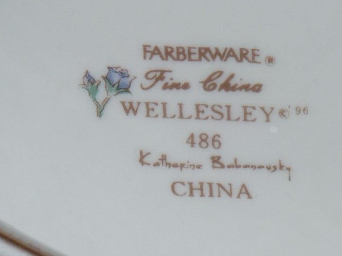Farberware dishes - Wellesley 